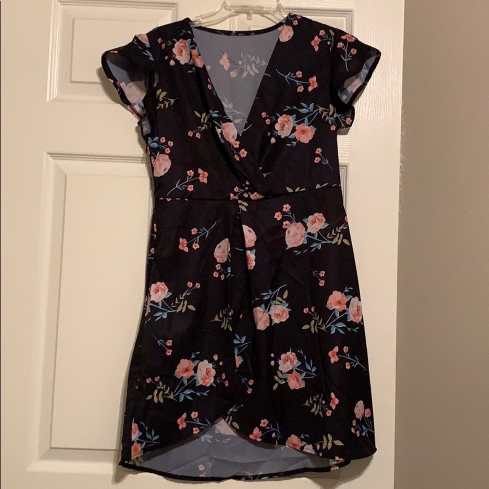Short dress
